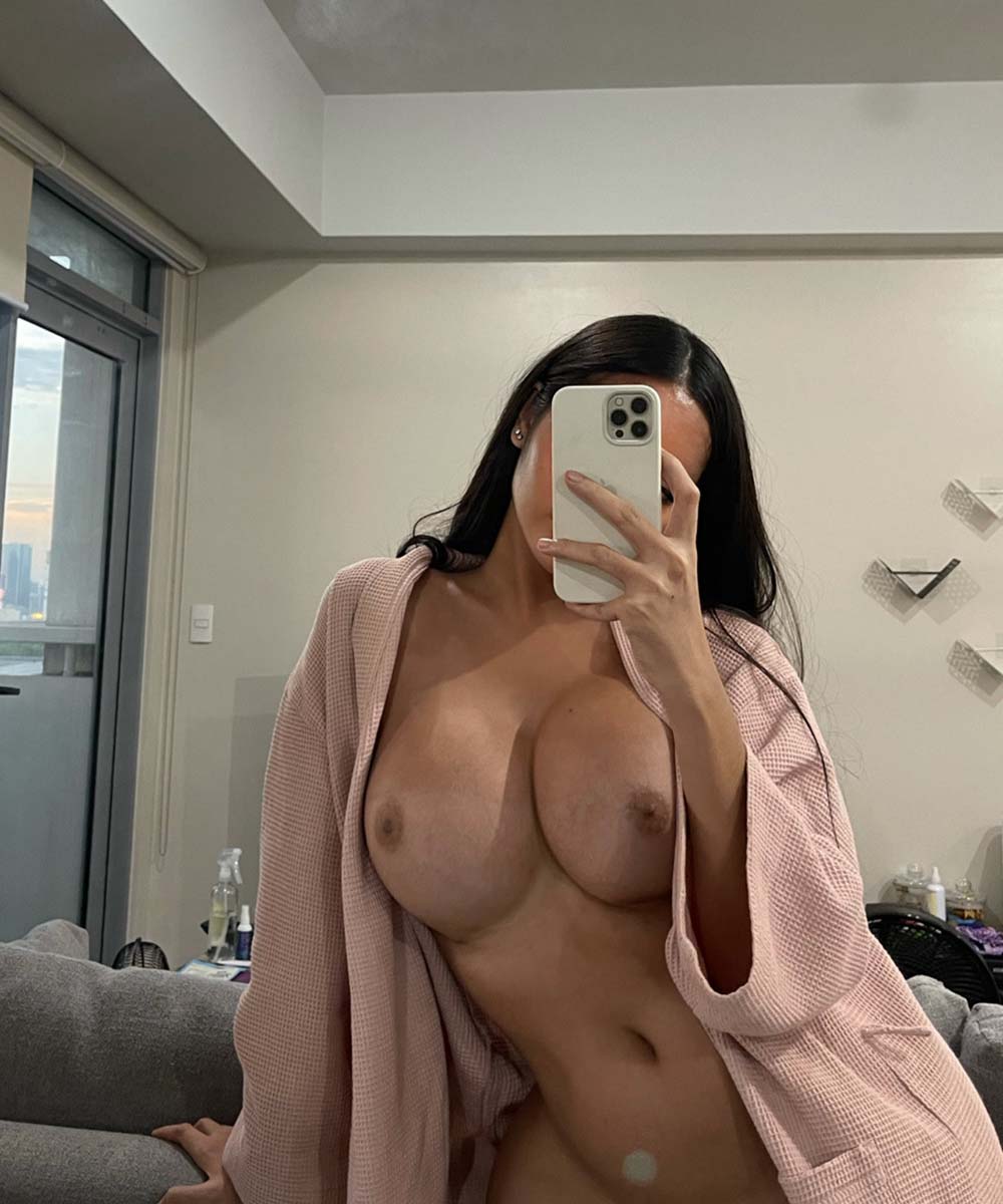Angela Castellanos naked in Fuxin