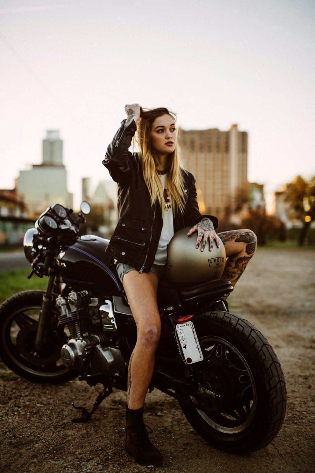 Beautiful girls and bikes in Fuxin