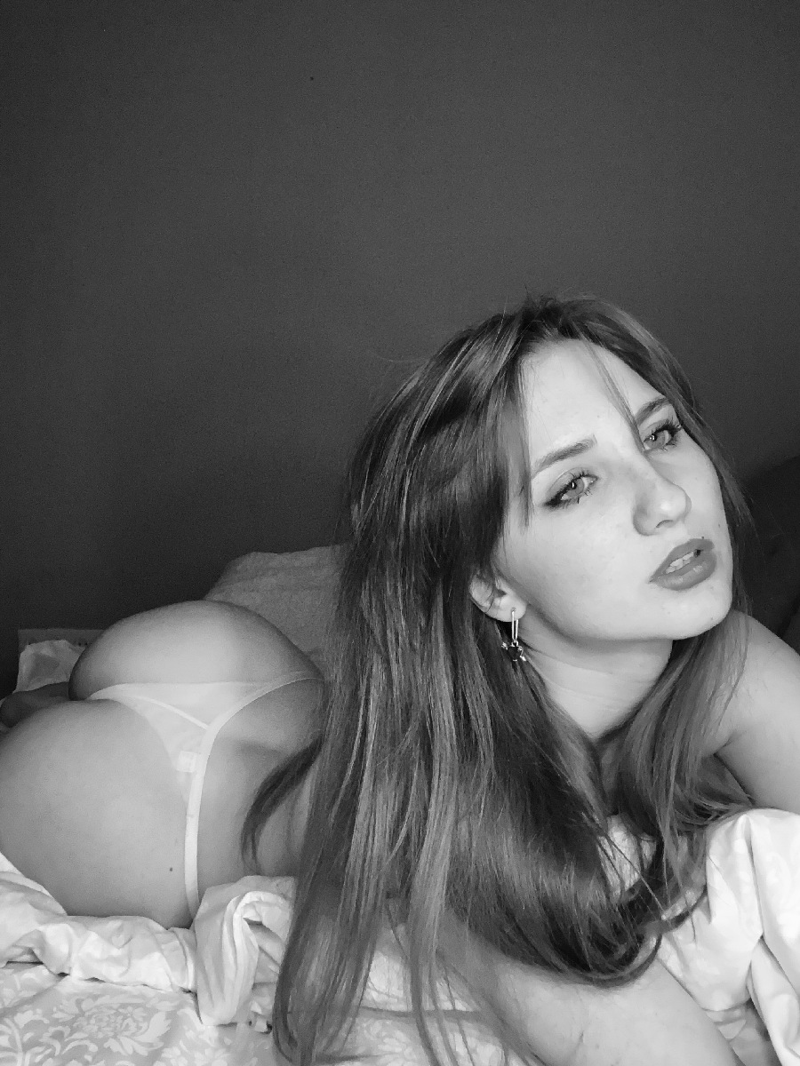 Take a pause and enjoy Nata nude — streaming from Fuxin