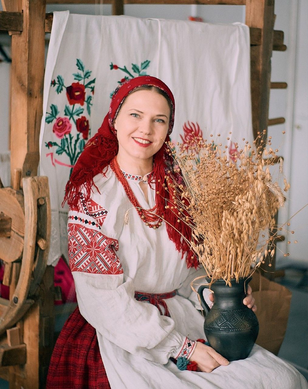 Women in Slavic costumes in Fuxin
