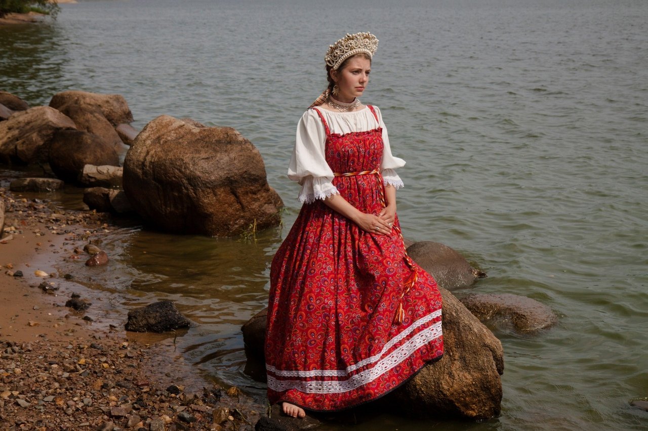 Women in Slavic costumes in Fuxin